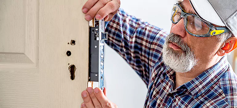 Exterior Door Handle Replacement in Alafaya, FL