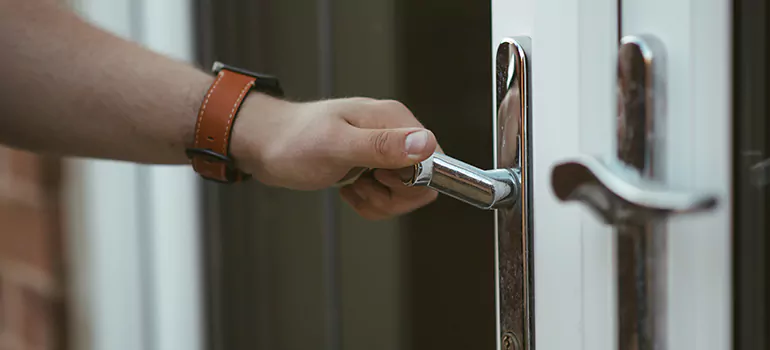 Lock Stile Activating Bracket in Alafaya, FL
