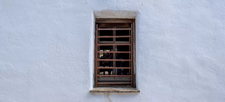 Residential Accordion Door Repair in Holiday, FL